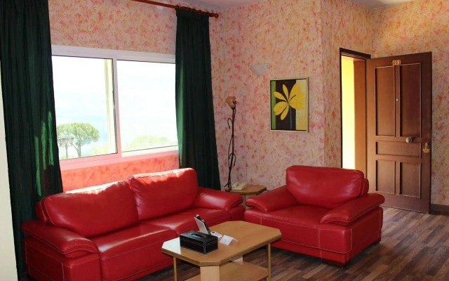 Pineland Hotel and Health Resort