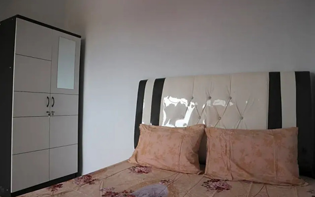 OYO Life 2670 Aline Kost