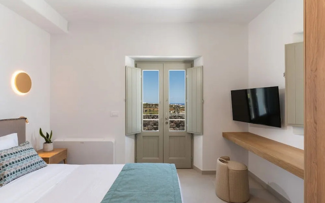 Platies Luxury Apartments Santorini