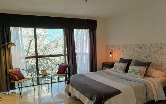 MENDOZA Suites 11