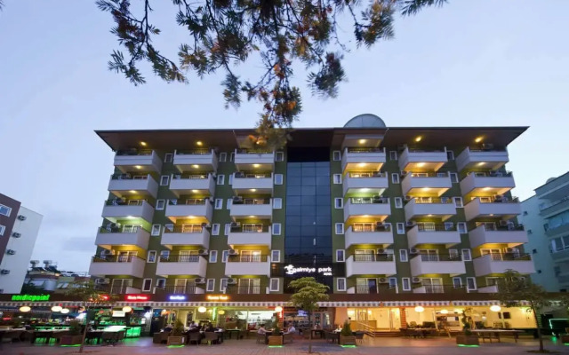 Royalisa City Apart Hotel