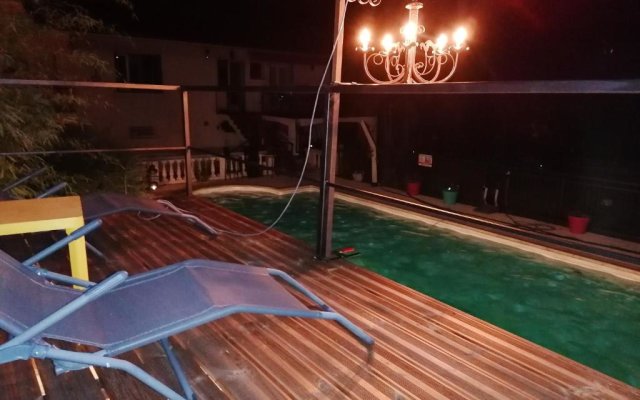 Appartement de 2 chambres avec piscine partagee et jardin clos a Voreppe