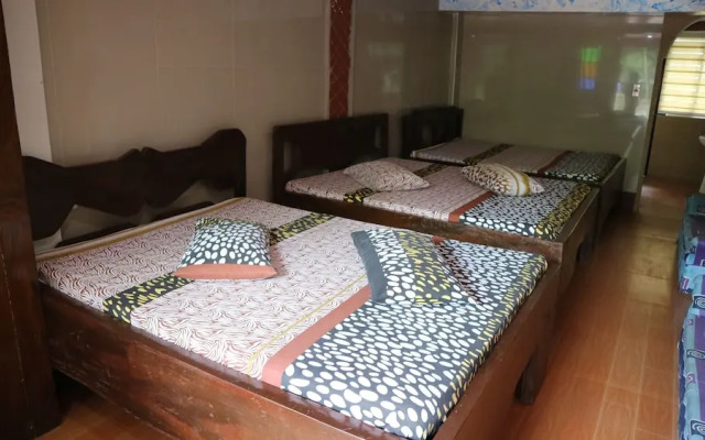 Nipa Hut Resort