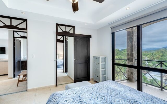 5th Flr Ocean View Penthouse With 2 Level Balcony