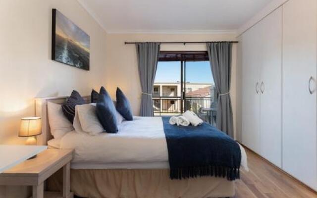 Nottingham Square 116 by CTHA