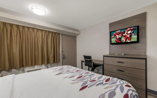 Red Roof Inn Hickory