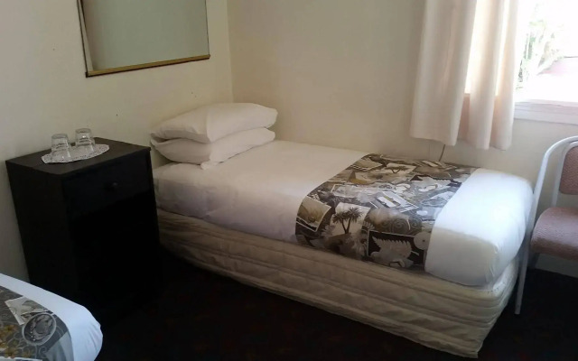 Whakatane Hotel