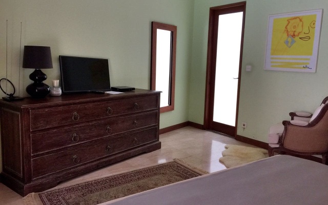 Rumah Luna – Guest Rooms – Kerobokan Kelod