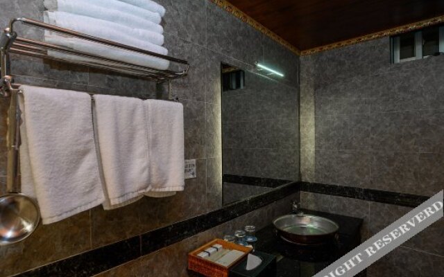 Xiongka Hotel