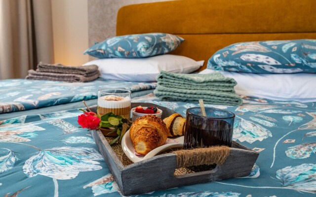 Amazing Apartment in Zadar With Sauna, Wifi and 2 Bedrooms