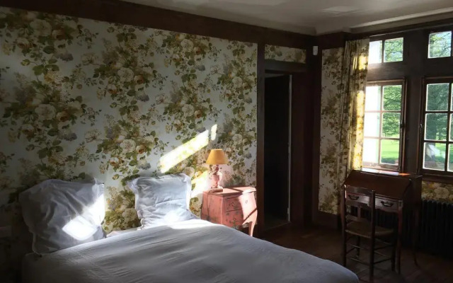 Chambres d'Hôtes Le Manoir de Beaumarchais