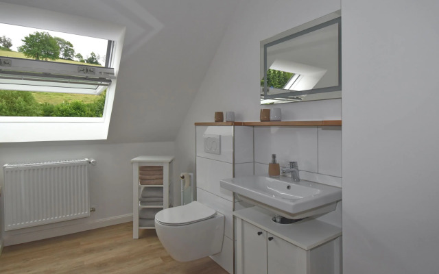 Exclusive Loft Apartment With Balcony in Olsberg-elpe