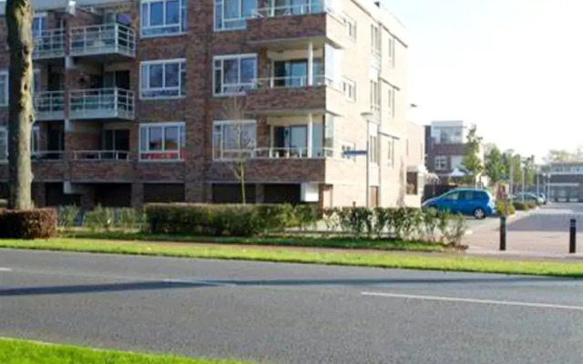 Apartment in Nieuwpoort With Beach Access