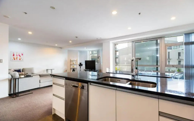 Central Home with Balcony Auckland City