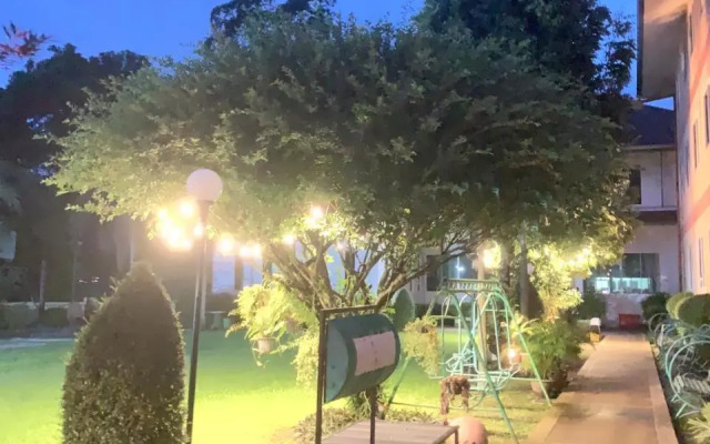 Somrudee Resort
