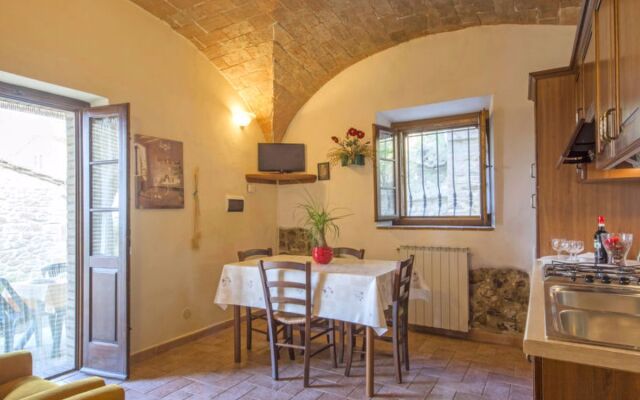 House Stregaia Volterra 40380