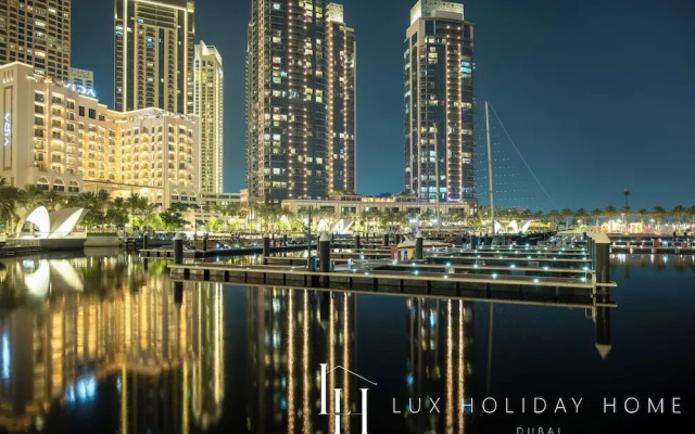 LUX  The Dubai Creek View Suite