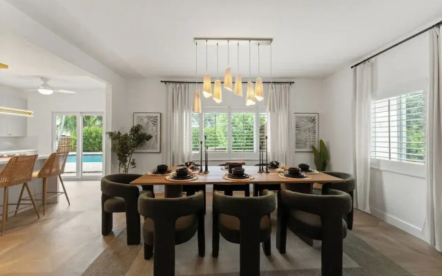 West Palm Oasis