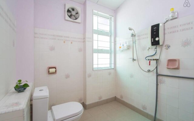 11A Penang Homestay