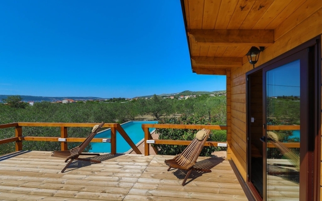 Holiday house Mare - open pool and pool for children: Kastel Novi, Riviera Split