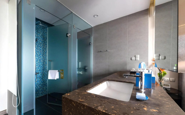 Novotel Suites Hanoi