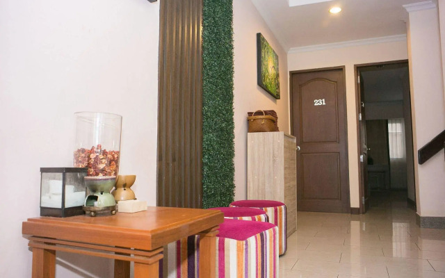 ZEN Rooms Silom 12