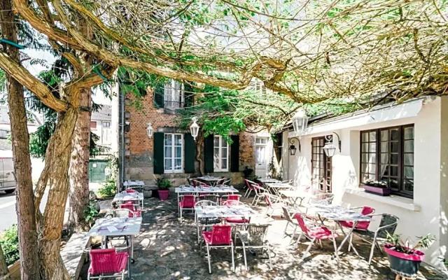 Hôtel Restaurant Le Central