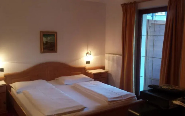 Hotel Garnì Gardena - Appartments