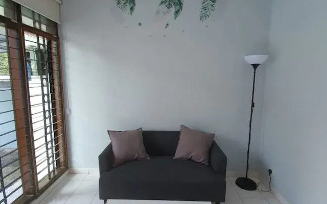 Spot On 2040 House Of Peace Syariah