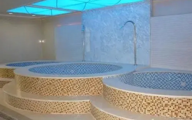 Taiyuan YueJia Hotel