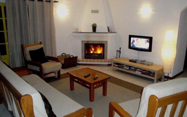 Villa With 4 Bedrooms in Tunes, With Private Pool, Furnished Garden an