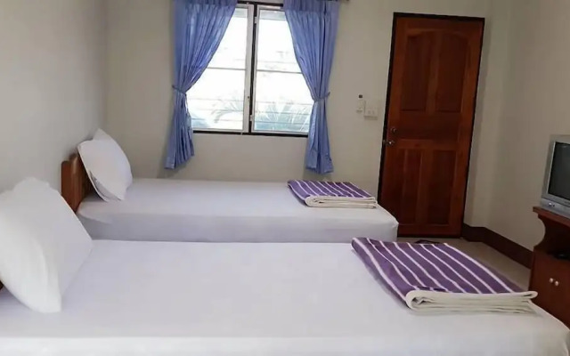 Golden Palm Resort
