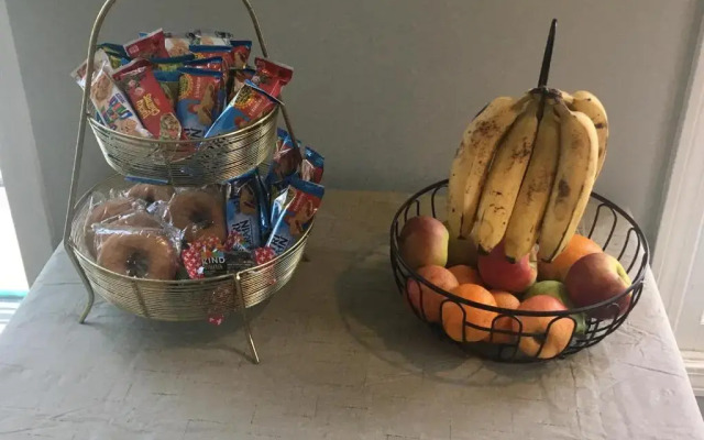 The Lodge At West River