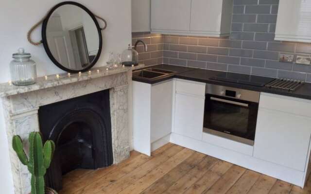 Beautiful City Centre 1 Bedroom Apartment