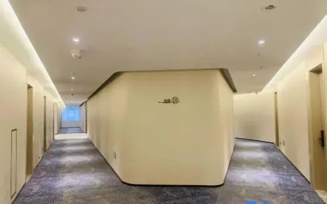 Starway Hotel (Shijiazhuang Railway Station)