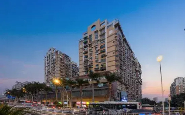 Yiyuan Hotel (Xiamen Hospital of Traditional Chinese Medicine SM Market Square Store)