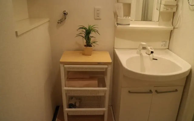 Ocean Partners Rebanga Namba Apartment