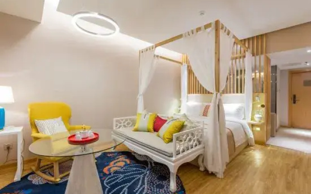 Home Plus Hotel (Chengdu Shuangliu International Airport)