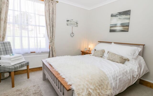 Hartwood Cottage, Scarborough