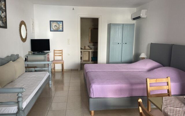 Annita's Village Hotel