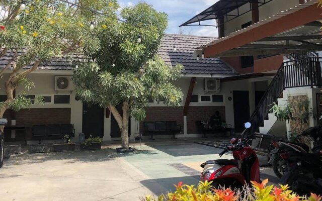 OYO 3240 Inninawa Homestay