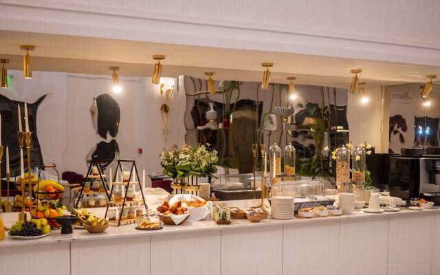 Zet Hotel