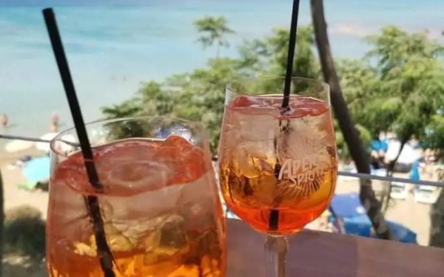 Protaras Ionian Breeze Villa 10 minutes walk from the beach