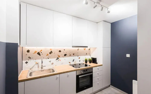 Serene 1 BR Apartment in Koukaki