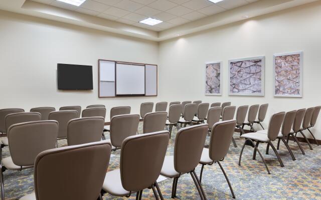 Staybridge Suites Miami International Airport by IHG
