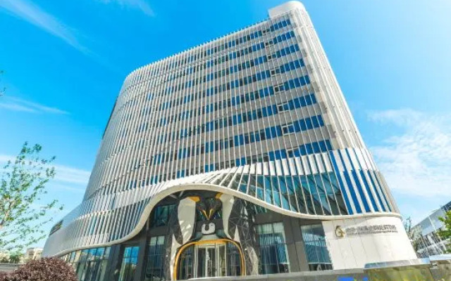 Shanghai Jinqiao Haichang Penguin Resort Hotel