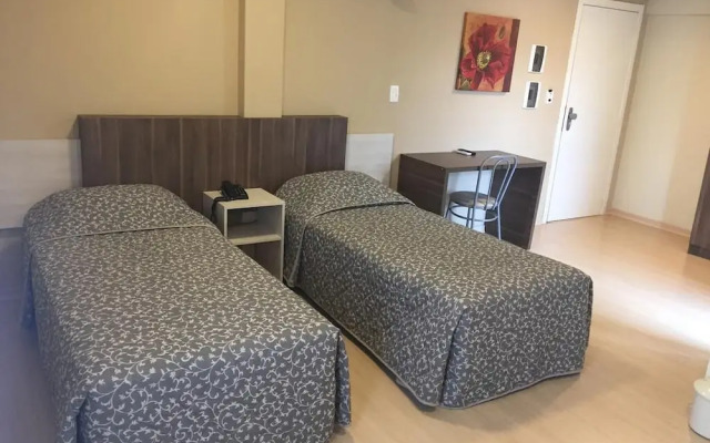 Hotel Klein Vllle Plus