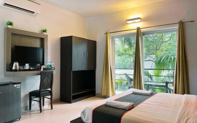 Bay Breeze Hotels & Resorts