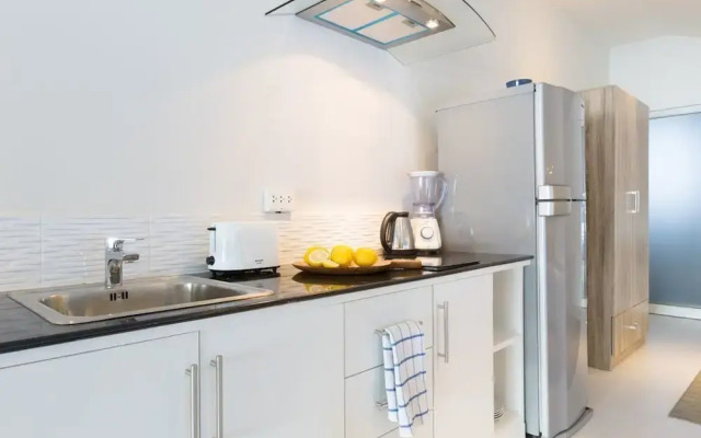 Sam-Kah Seaside Studio 1