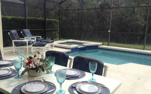 Fl Special!! Grand Cumbrian 4 Bedroom Villa by RedAwning